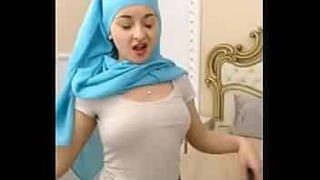 6112374 teaser teeny muslim girl video